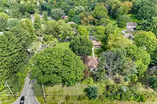 2 Maurers Ln, Pittsburgh, PA 15215 - Photo 9