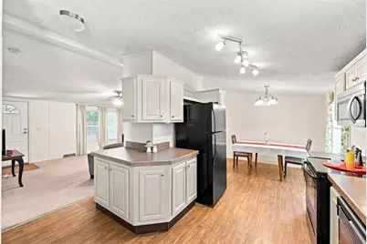 34 Yew Ct, Cranberry Township, PA 16066 - Photo 9