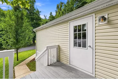 34 Yew Ct, Cranberry Township, PA 16066 - Photo 13