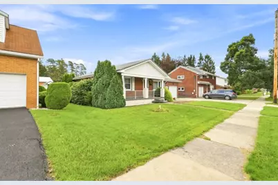 521 S Columbia Ave, Somerset Boro, PA 15501 - Photo 3