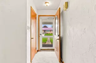 521 S Columbia Ave, Somerset Boro, PA 15501 - Photo 5