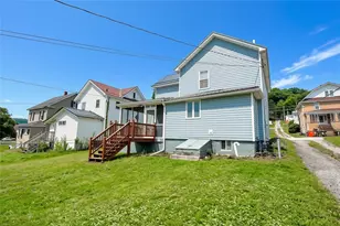 530 Hancock St, Cherryhll Township-Clymer, PA 15728 - Photo 5