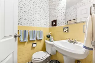 831 Alden Dr, Scott Township, PA 15220 - Photo 23