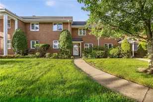831 Alden Dr, Scott Township, PA 15220 - Photo 1
