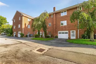 831 Alden Dr, Scott Township, PA 15220 - Photo 3