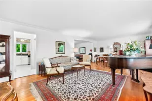 831 Alden Dr, Scott Township, PA 15220 - Photo 5