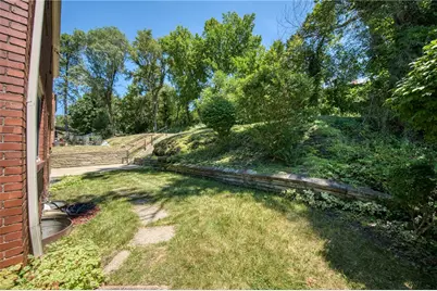 1823 Bower Hill Rd, Scott Township, PA 15243 - Photo 27