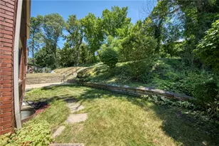 1823 Bower Hill Rd, Scott Township, PA 15243 - Photo 27