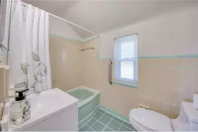 1823 Bower Hill Rd, Scott Township, PA 15243 - Photo 11
