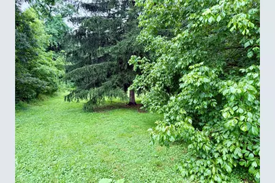 527 Sugar Lane, Clarksville, PA 15322 - Photo 7