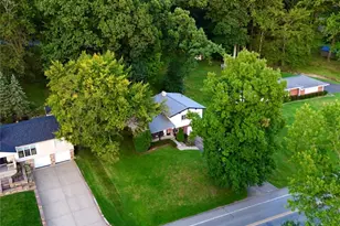 2878 Old Plank Rd, Neshannock Township, PA 16105 - Photo 9