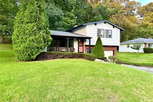2878 Old Plank Rd, Neshannock Township, PA 16105 - Photo 3