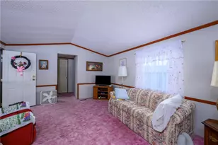 147 Hindman Rd, Twp of But NW, PA 16001 - Photo 5