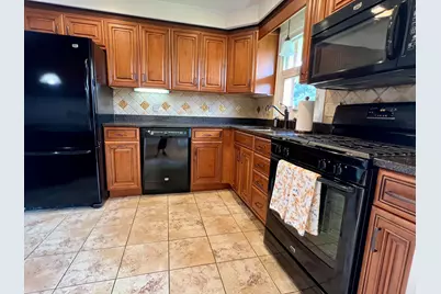662 Debaldo Drive, West Mifflin, PA 15122 - Photo 5