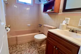 662 DeBaldo Dr, West Mifflin, PA 15122 - Photo 13