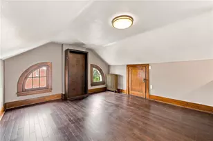 410 Margaret St, Jeannette, PA 15644 - Photo 35