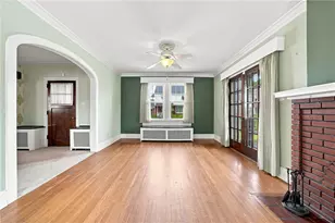 410 Margaret St, Jeannette, PA 15644 - Photo 9