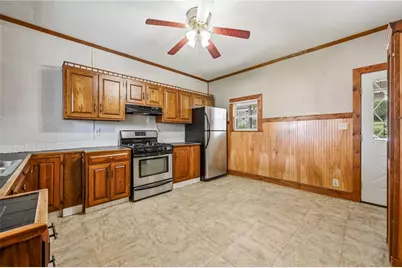 19 N 3rd St, Greenville Boro, PA 16125 - Photo 5