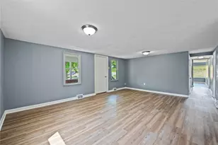 690 Brownstown Rd, Irwin, PA 15647 - Photo 5