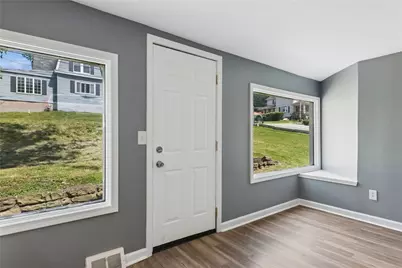 690 Brownstown Rd, Irwin, PA 15647 - Photo 11