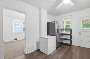 1264 Grove Rd, Pittsburgh, PA 15234 - Photo 15