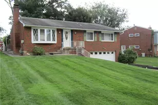 20 Carlsbad Rd, Pittsburgh, PA 15239 - Photo 3