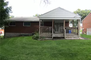 20 Carlsbad Rd, Pittsburgh, PA 15239 - Photo 5