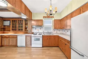 2980 Ruthwood Ave, Pittsburgh, PA 15227 - Photo 7