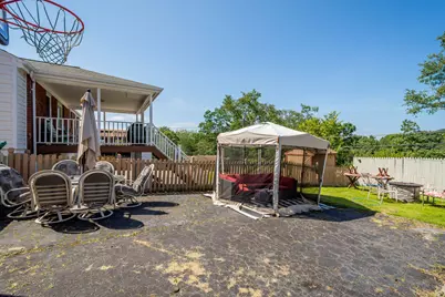 610 Sunnyland Avenue, Pittsburgh, PA 15227 - Photo 29