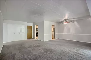 604 Calais Dr, Pittsburgh, PA 15237 - Photo 11