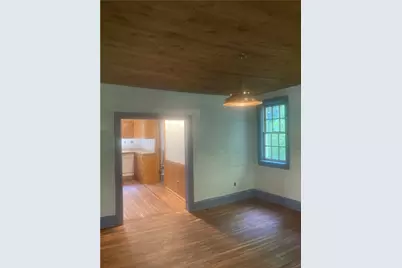 2524 Camp Meeting Road, Pittsburgh, PA 15143 - Photo 7