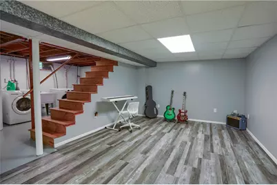 551 Bluff Street, Westmont Hilltop School District, PA 15905 - Photo 21