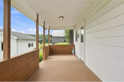 985 E Pike Rd, White Township, PA 15701 - Photo 13