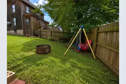 438 N Pennsylvania Ave, Greensburg, PA 15601 - Photo 13