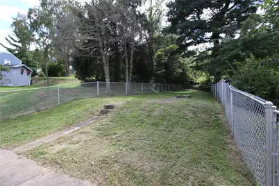 706 East  Drive, Clairton, PA 15025 - Photo 31