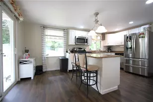 706 East Dr, Clairton, PA 15025 - Photo 11