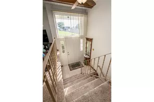 137 McGregor Dr, North Strabane, PA 15317 - Photo 3