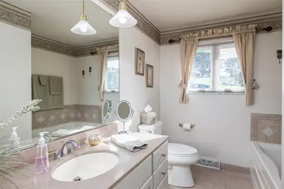 137 McGregor Dr, North Strabane, PA 15317 - Photo 13