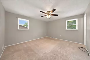 614 Stamford Dr, Hempfield Township, PA 15601 - Photo 19
