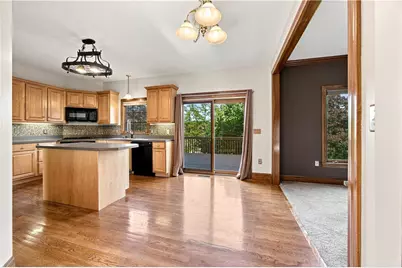146 Williams Dr, Robinson Twp, PA 15108 - Photo 17