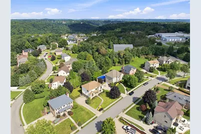 146 Williams Dr, Robinson Twp, PA 15108 - Photo 5