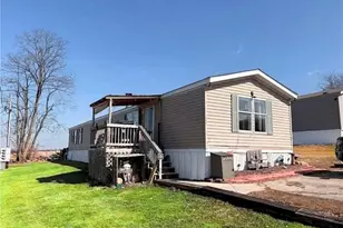 516 Hill St, Bullskin Township, PA 15666 - Photo 11