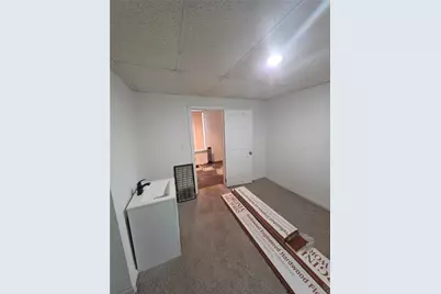920 Rothpletz St, Pittsburgh, PA 15212 - Photo 17