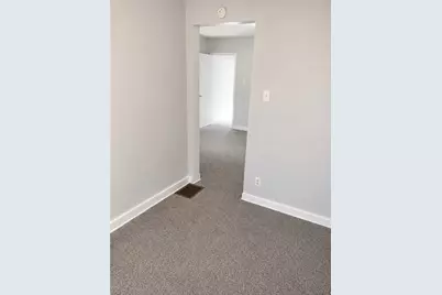 906 Broadway Ave, Stowe Township, PA 15136 - Photo 13