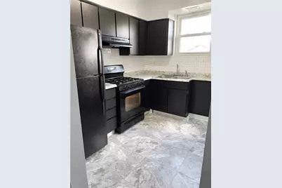 906 Broadway Ave, Stowe Township, PA 15136 - Photo 7