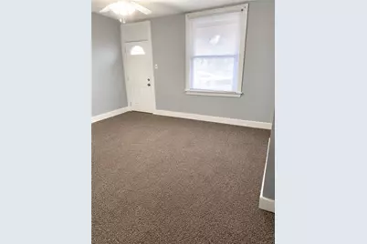 906 Broadway Ave, Stowe Township, PA 15136 - Photo 3