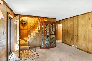 466 Grove St, Hermitage, PA 16148 - Photo 9