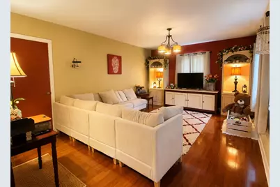 2002 Kansas Ave, White Oak, PA 15131 - Photo 9