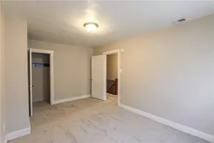 323 Main St, Pittsburgh, PA 15201 - Photo 17