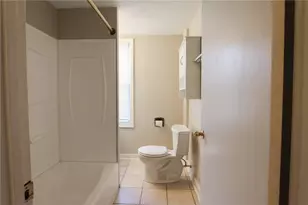 323 Main St, Pittsburgh, PA 15201 - Photo 11